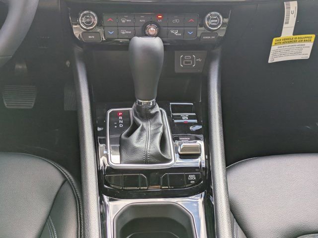 New 2026 Jeep Compass Latitude w/ Sun and Sound Group image 17