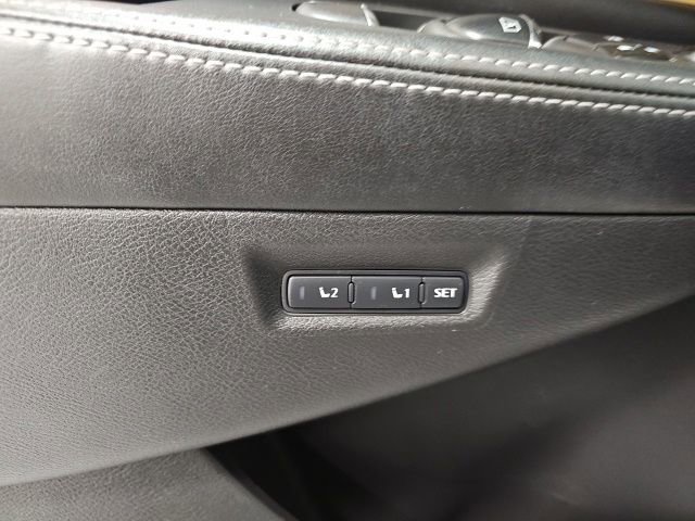 Used 2015 Nissan Murano Platinum w/ Platinum Technology Package AWD/4WD image 14