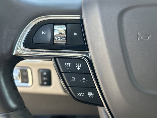 Used 2022 Lincoln Navigator L Reserve image 25