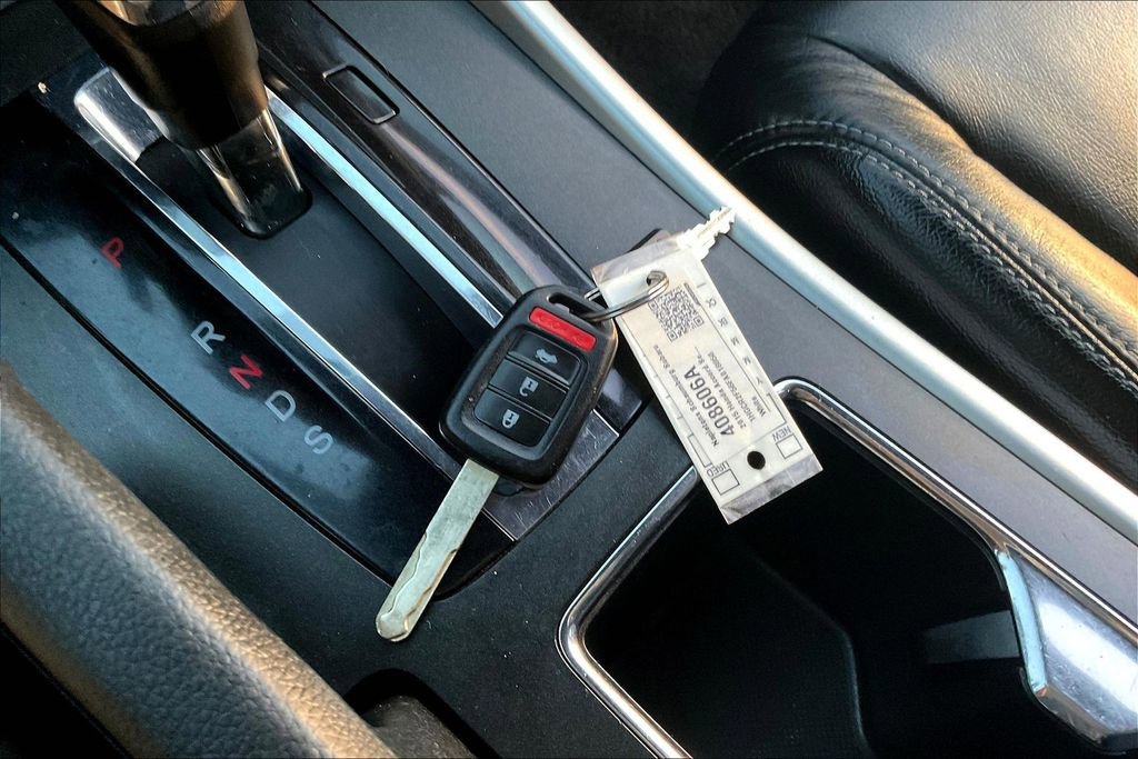Used 2015 Honda Accord Sport image 14