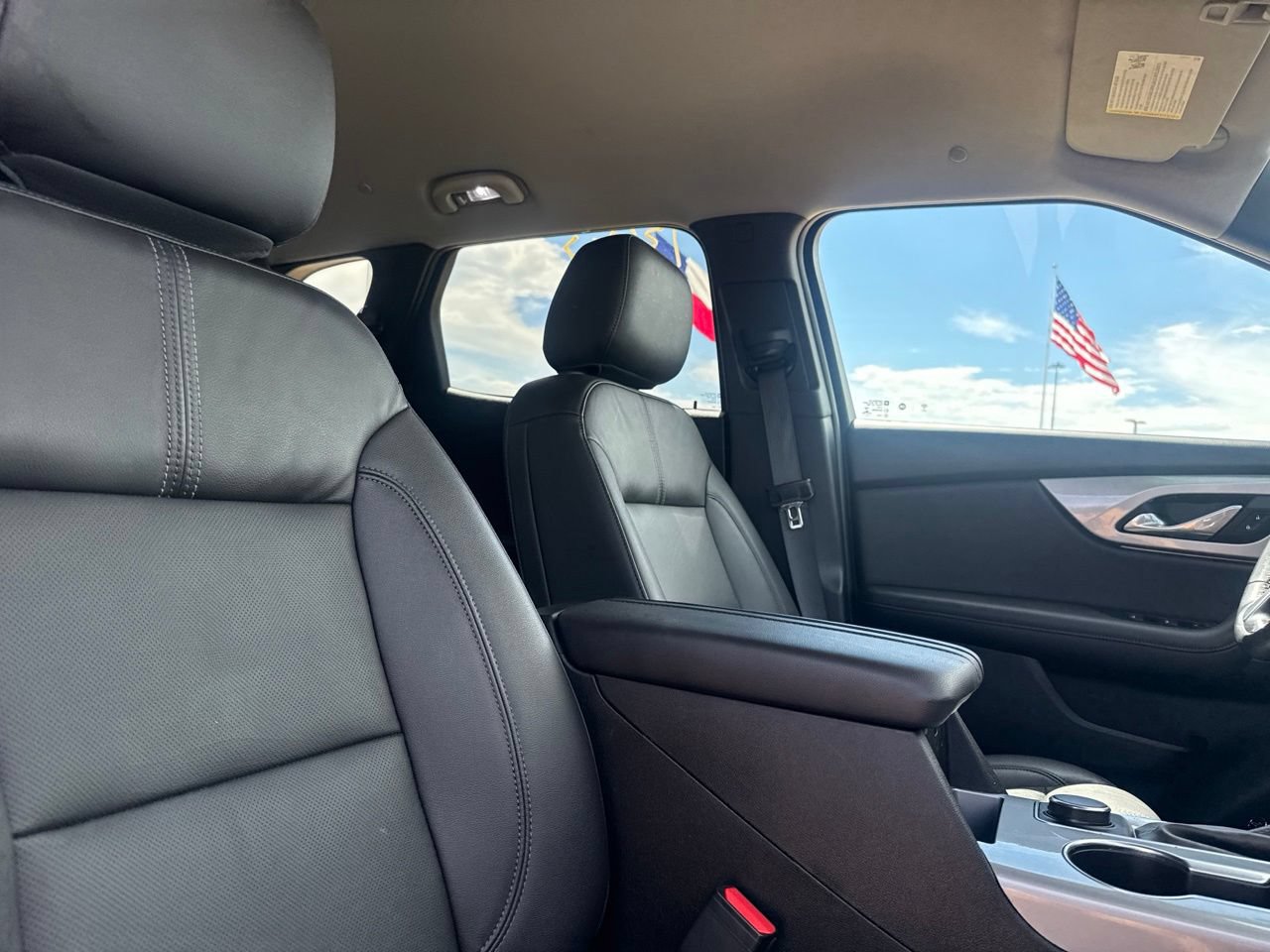 Used 2021 Chevrolet Blazer LT FWD image 23