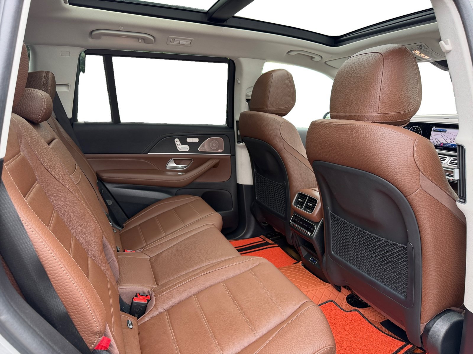 Used 2025 Mercedes-Benz GLS 580 4MATIC image 20