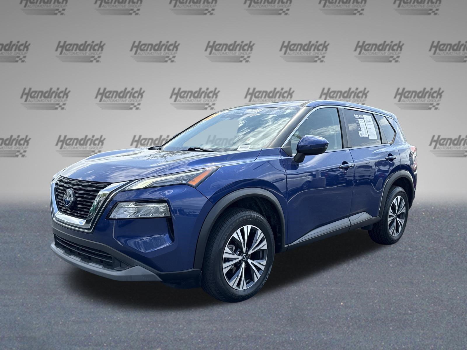 Used 2022 Nissan Rogue SV image 5