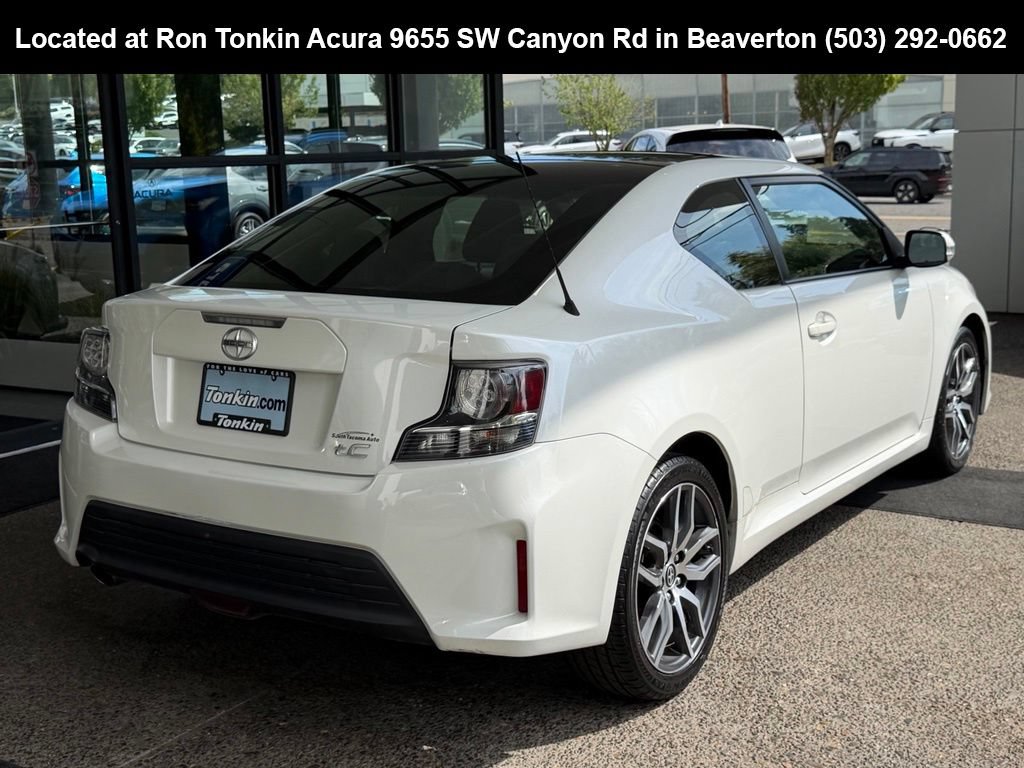Used 2015 Scion tC FWD image 7