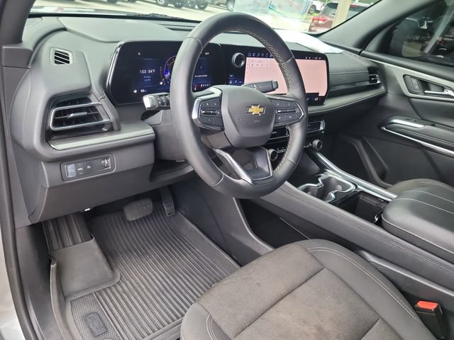 Used 2024 Chevrolet Traverse LS w/ LPO, Floor Liner Package FWD image 20