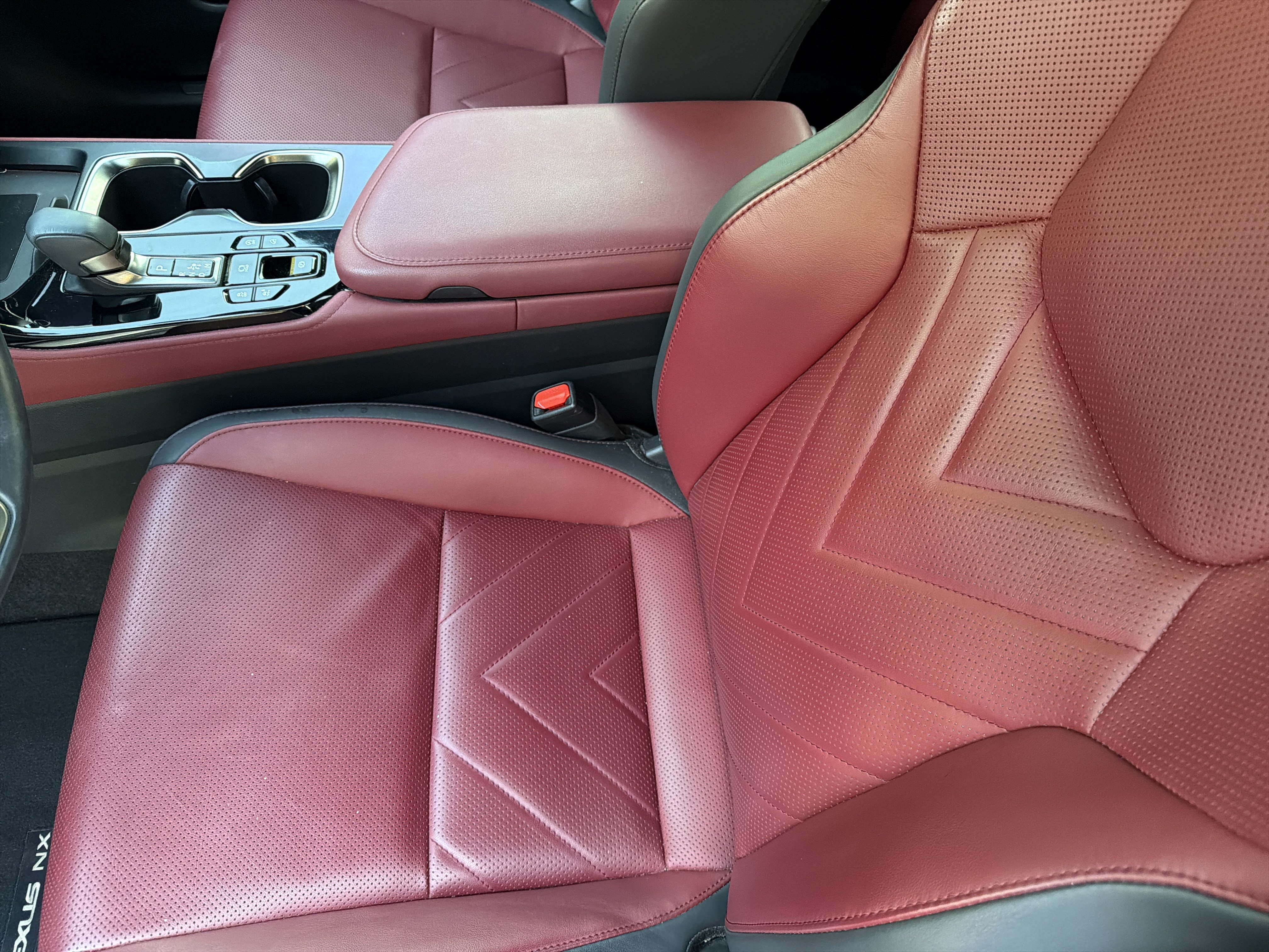 Certified 2024 Lexus NX 350 AWD w/ Vision Package image 15