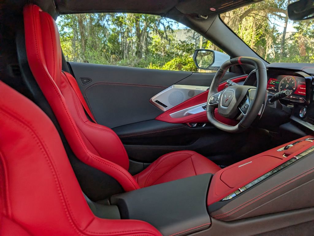 Used 2024 Chevrolet Corvette Stingray Preferred Cpe w/ 2LT RWD image 19