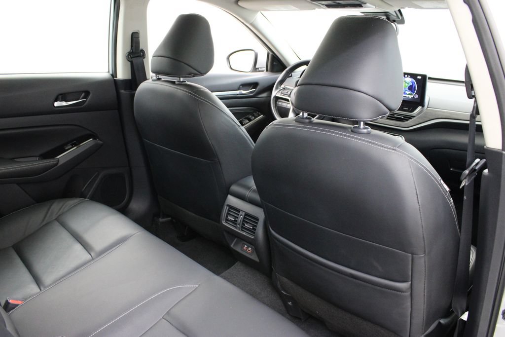 Used 2023 Nissan Altima 2.5 SL FWD image 22