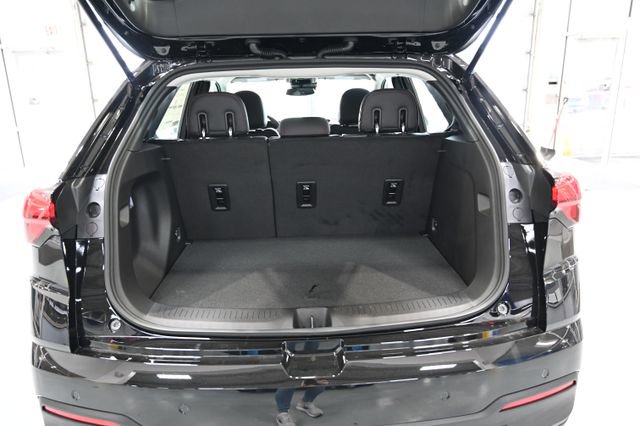 New 2027 Chevrolet Bolt RS FWD image 27