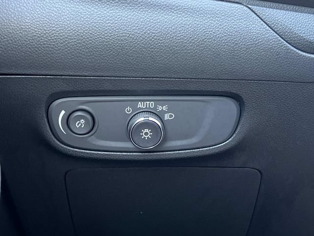 Certified 2024 Buick Encore GX Sport Touring w/ Advanced Technology Package FWD image 28