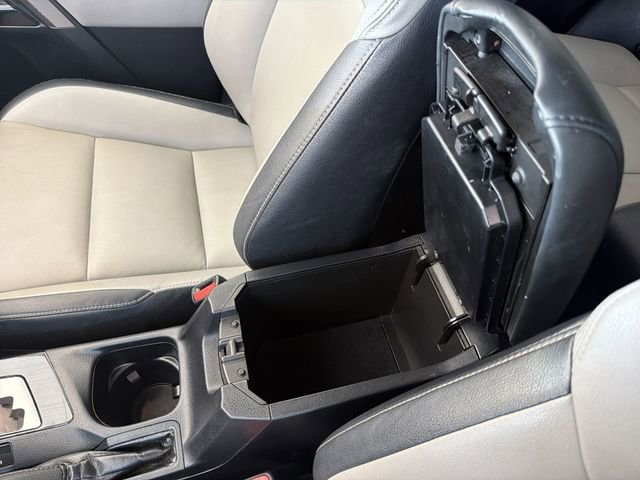 Used 2017 Toyota RAV4 Limited AWD/4WD image 24