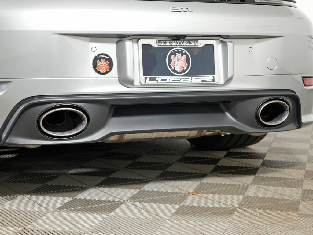 Certified 2025 Porsche 911 Carrera T RWD image 15