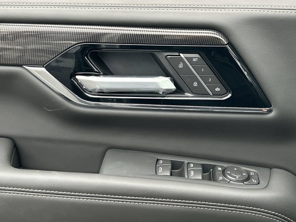 New 2026 GMC Yukon XL Elevation AWD/4WD image 23