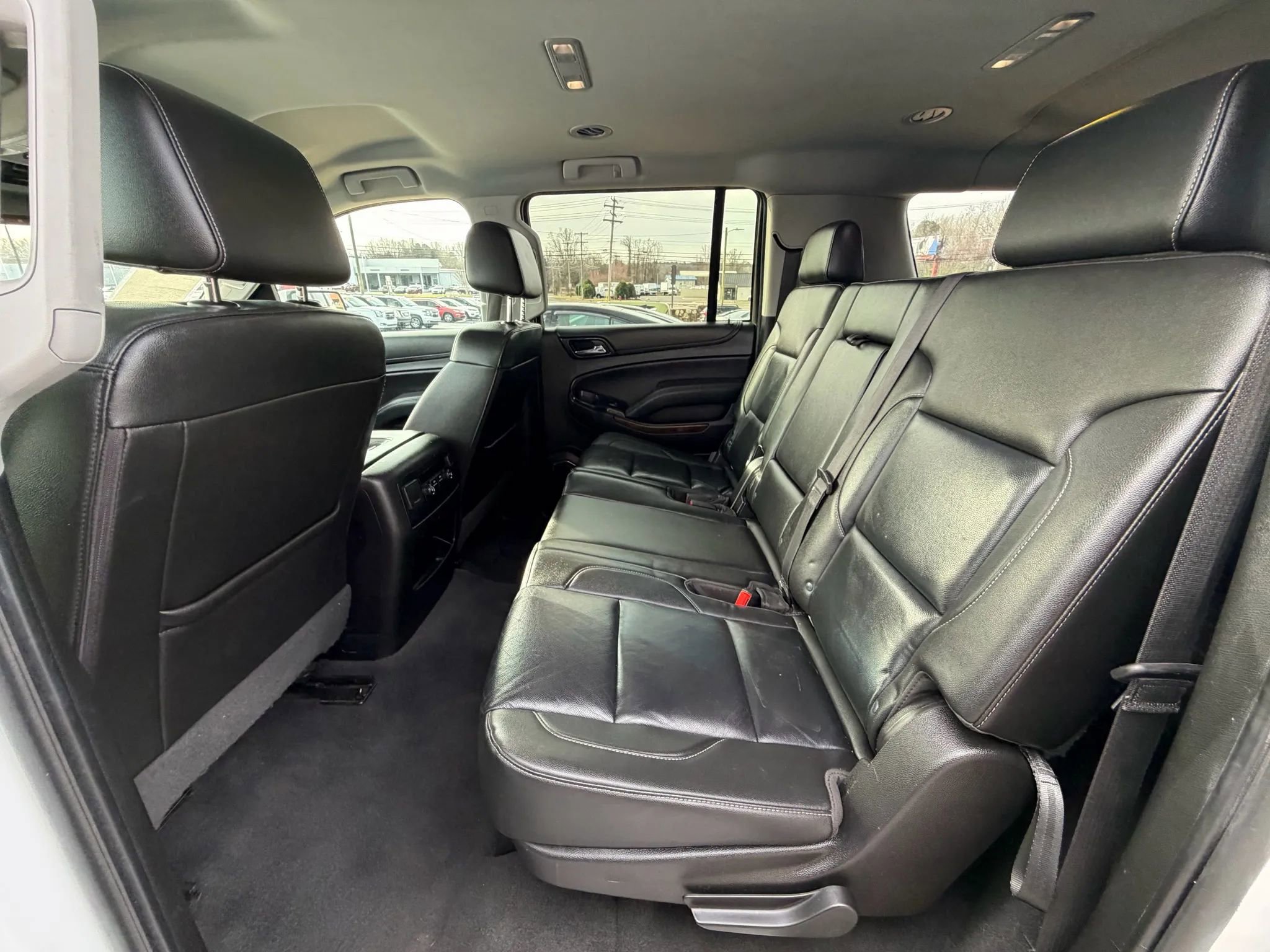Used 2019 Chevrolet Suburban LT AWD/4WD image 14