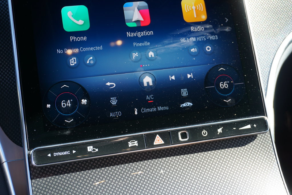 Certified 2025 Mercedes-Benz GLC 300 4MATIC image 17