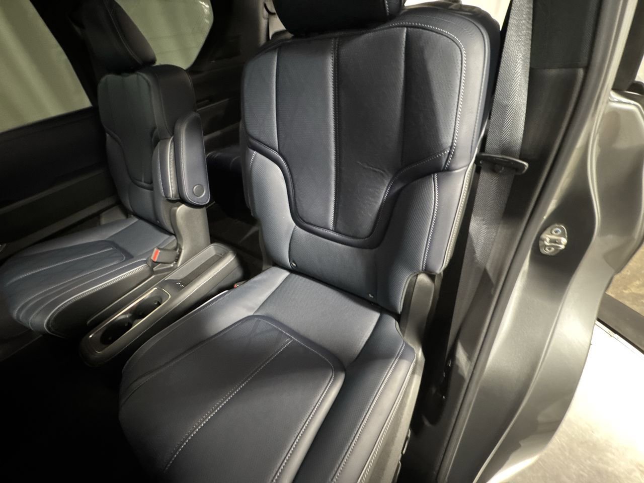 New 2026 INFINITI QX80 Sport image 31