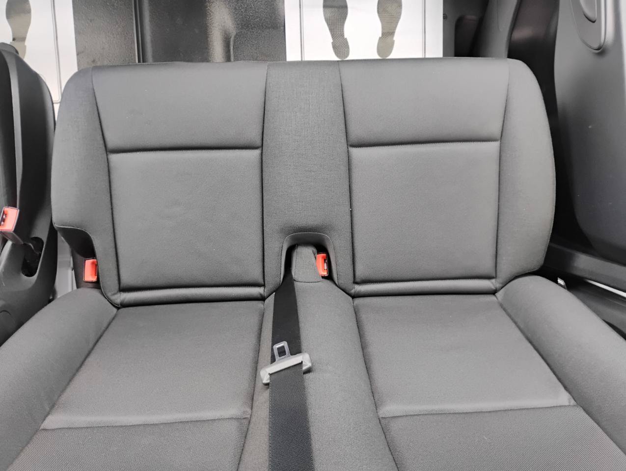 Used 2025 Mercedes-Benz Sprinter 2500 image 46