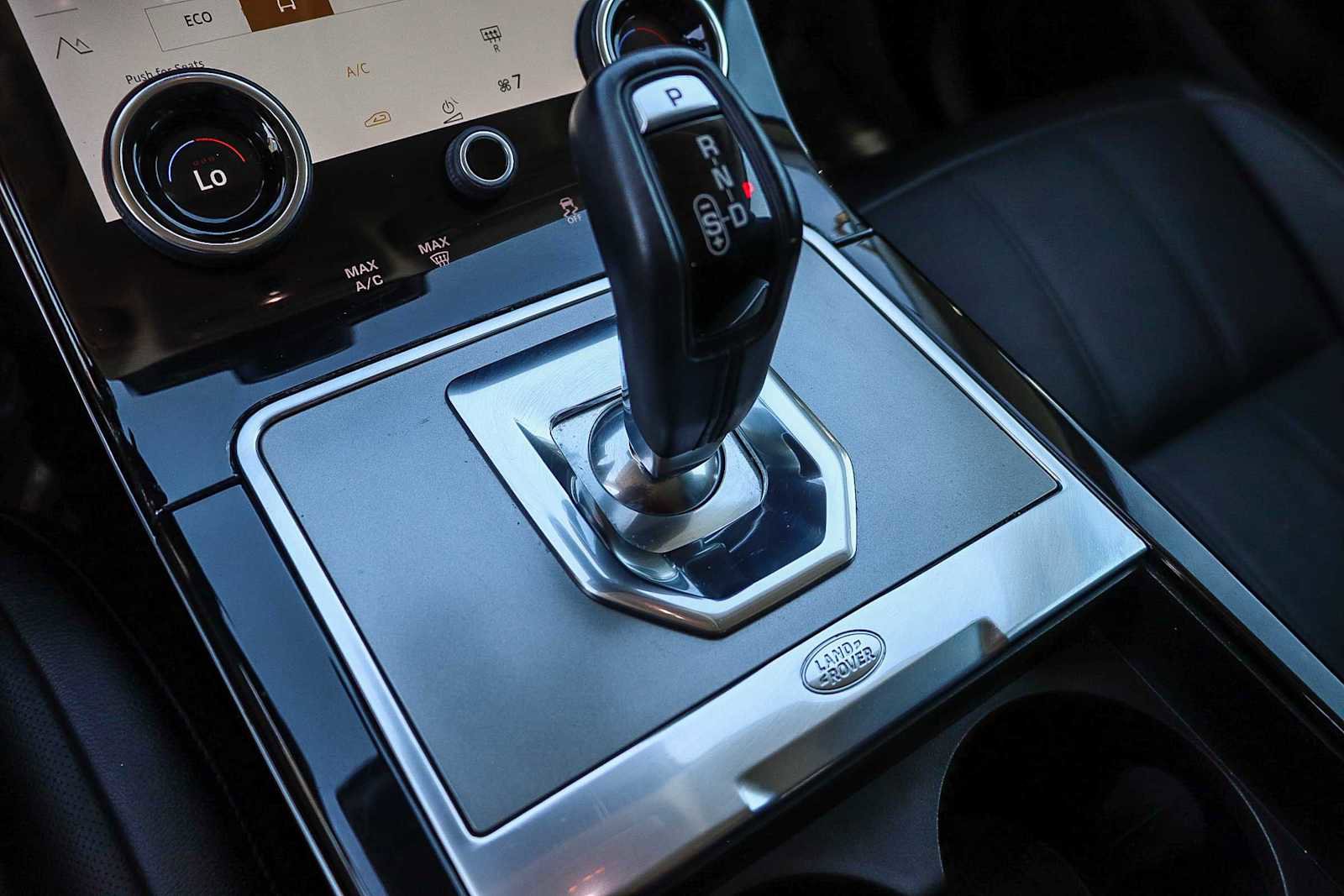 Used 2022 Land Rover Range Rover Evoque SE image 20