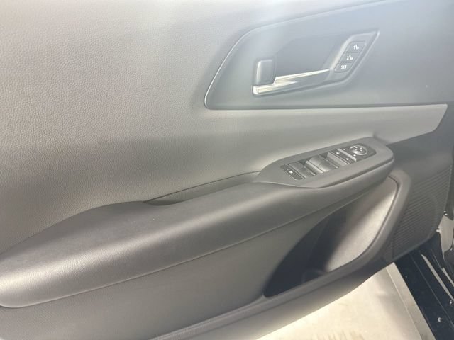 Used 2025 Toyota Prius Limited AWD/4WD image 20