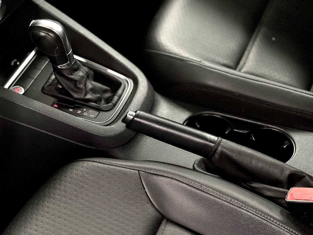 Used 2015 Volkswagen Jetta SE image 33