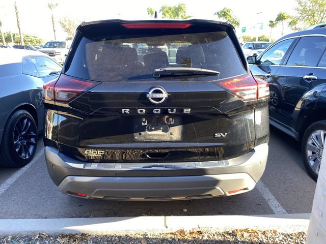 Used 2023 Nissan Rogue SV FWD image 3