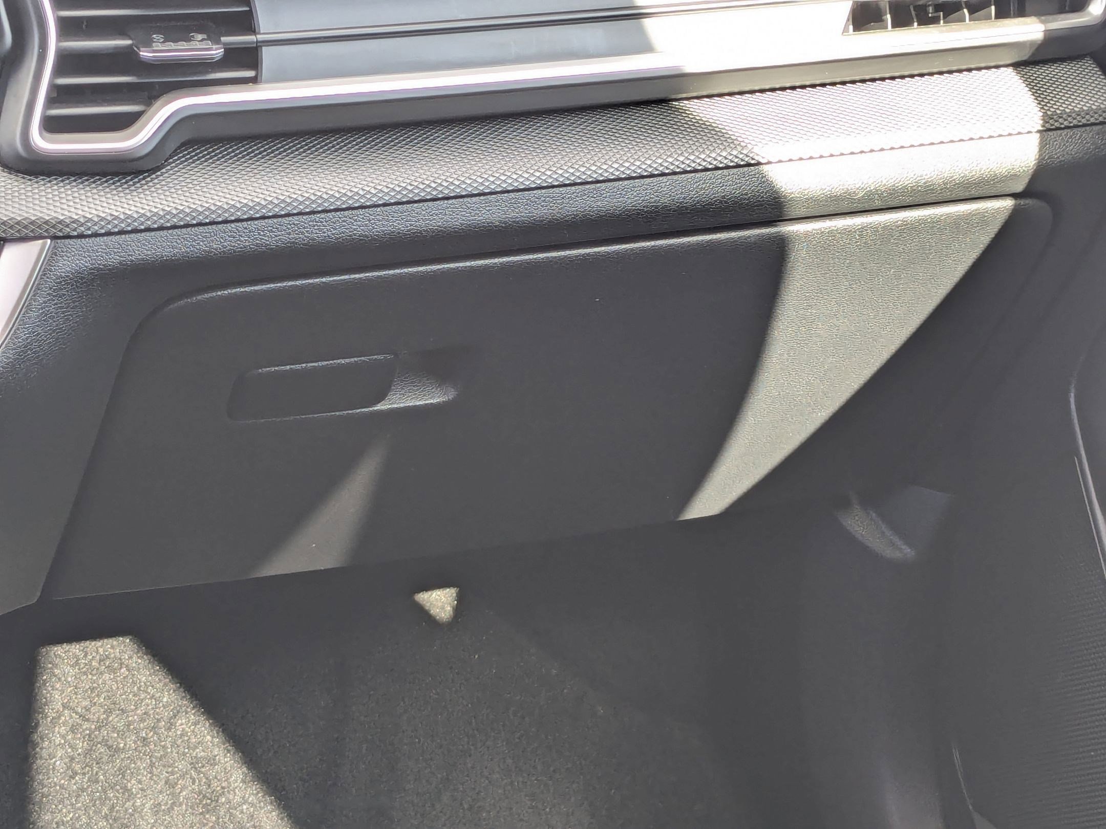 Used 2024 Kia Sportage LX image 27