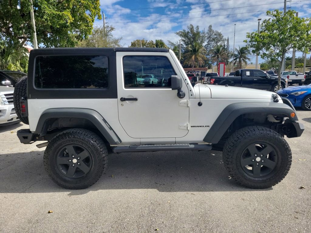 Used 2012 Jeep Wrangler Sport image 9
