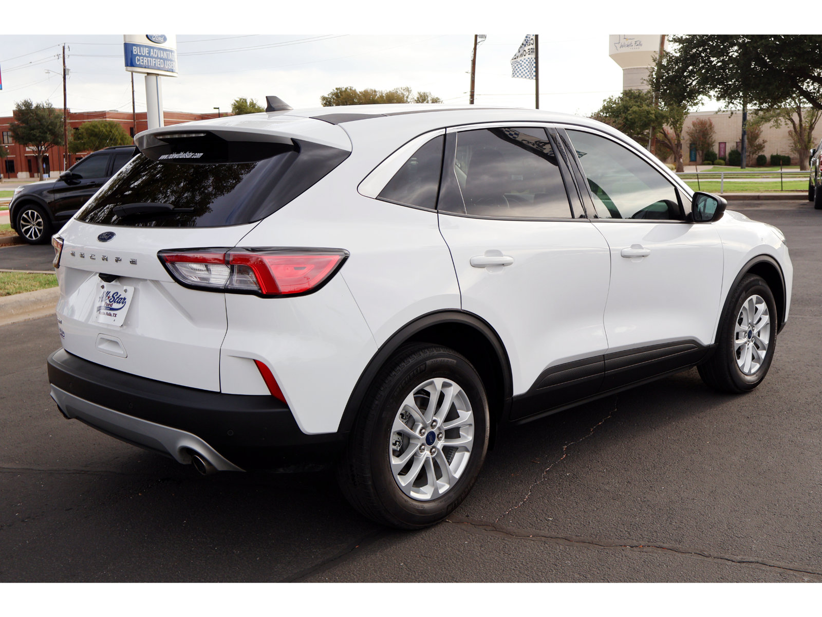 Certified 2022 Ford Escape SE w/ Convenience Package FWD image 10