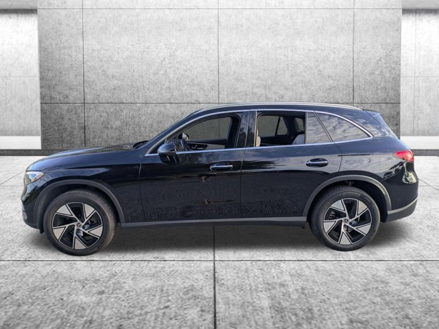 Used 2024 Mercedes-Benz GLC 300 4MATIC image 6