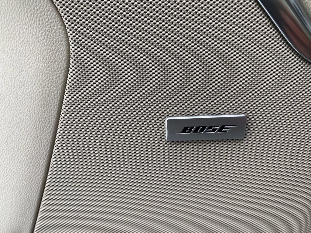 Used 2024 GMC Yukon XL Denali image 17