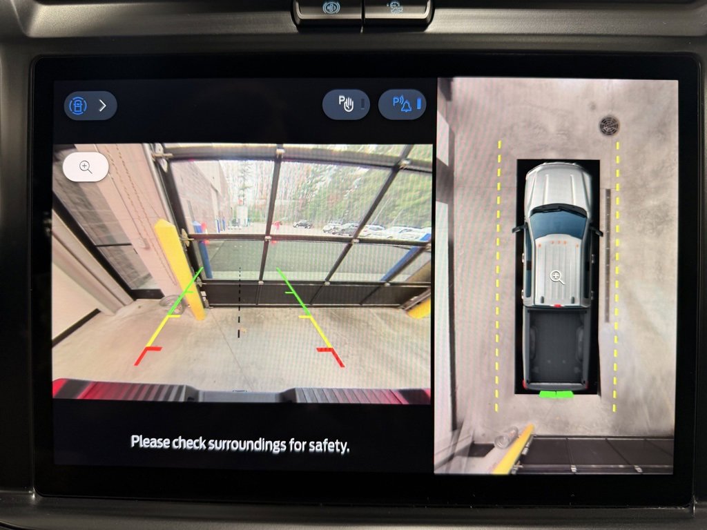 Used 2025 Ford F450 Platinum w/ FX4 Off-Road Package image 57