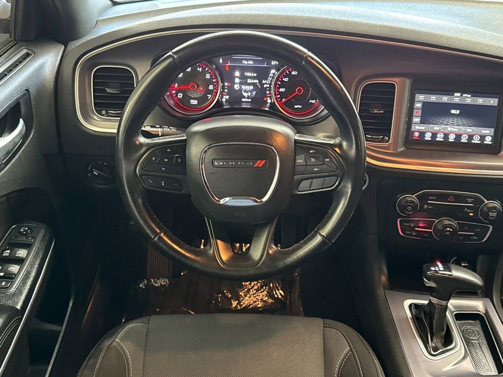 Used 2022 Dodge Charger SXT image 13