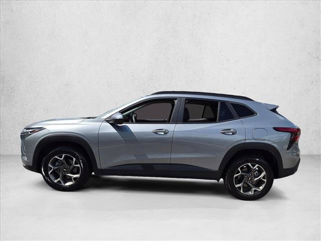Used 2024 Chevrolet Trax LT FWD image 8