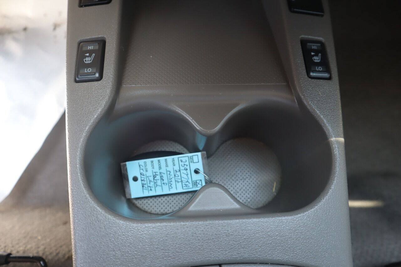 Used 2012 Nissan Leaf SL FWD image 25