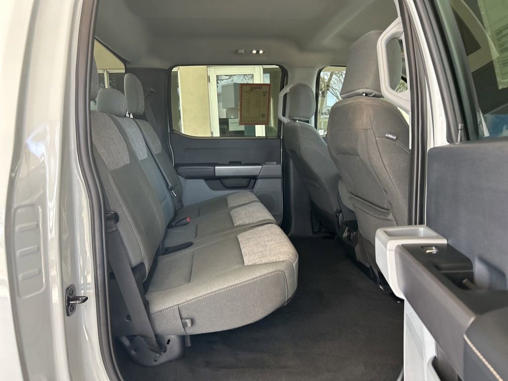 Used 2025 Ford F350 XLT image 28