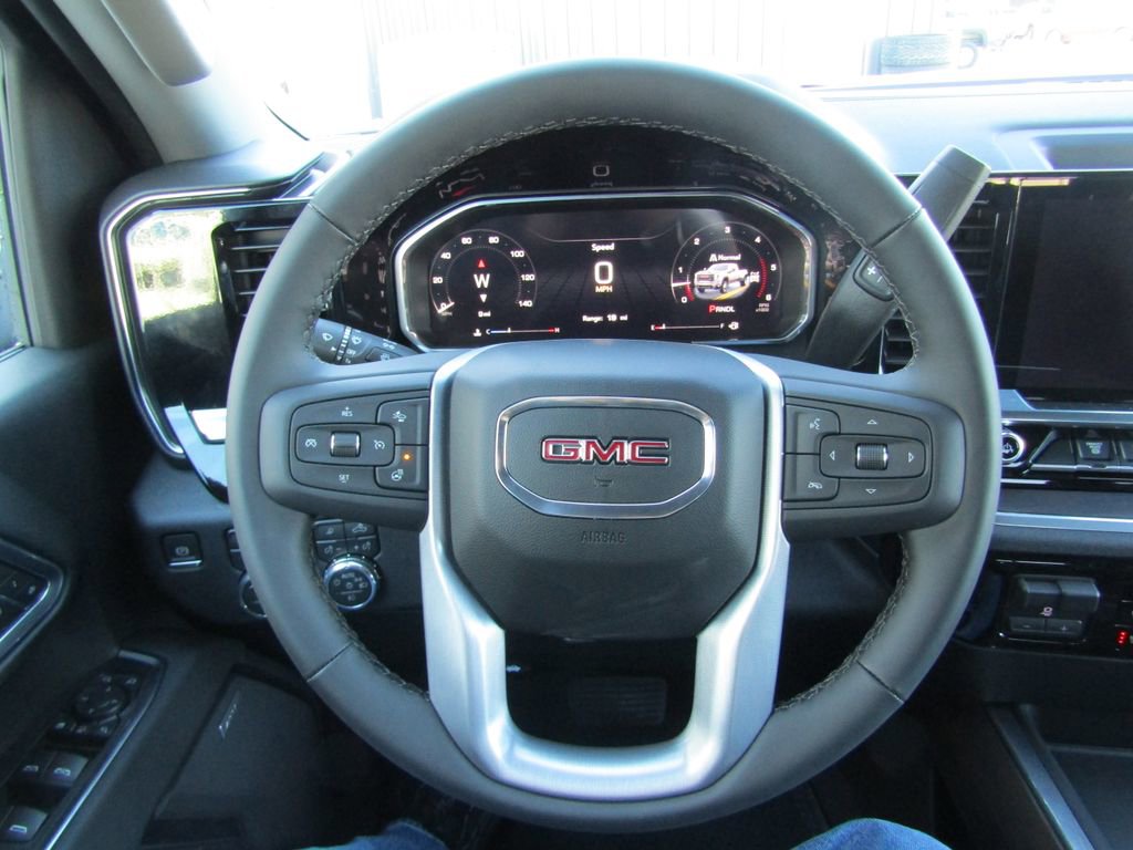 New 2026 GMC Sierra 3500 SLT w/ SLT Convenience Package image 30