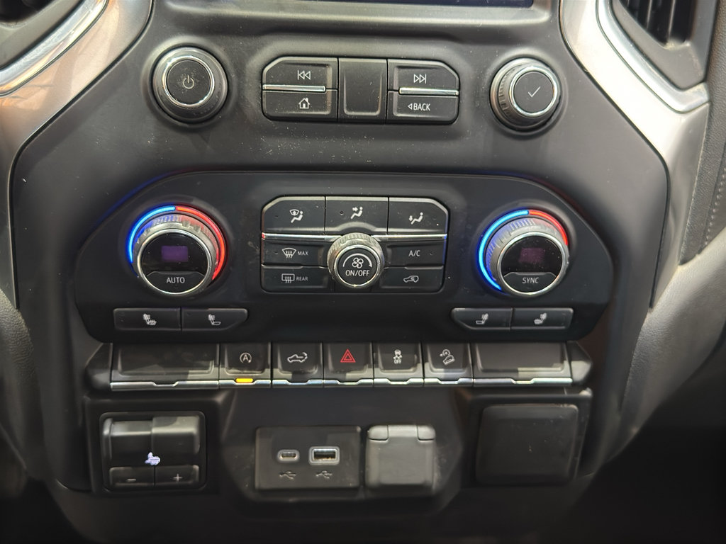 Used 2022 Chevrolet Silverado 1500 RST AWD/4WD image 21