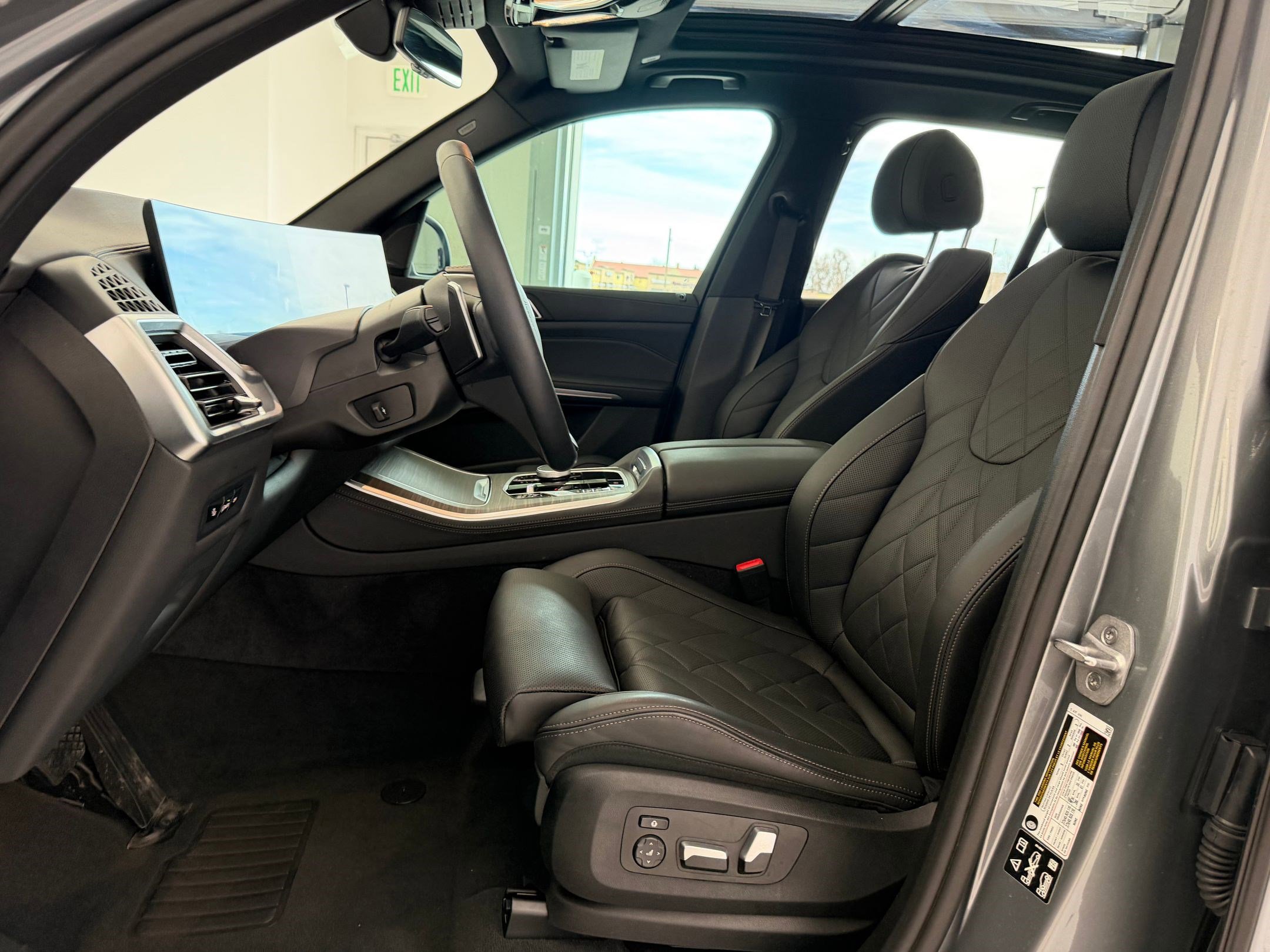 Certified 2024 BMW X5 xDrive40i w/ Premium Package image 5