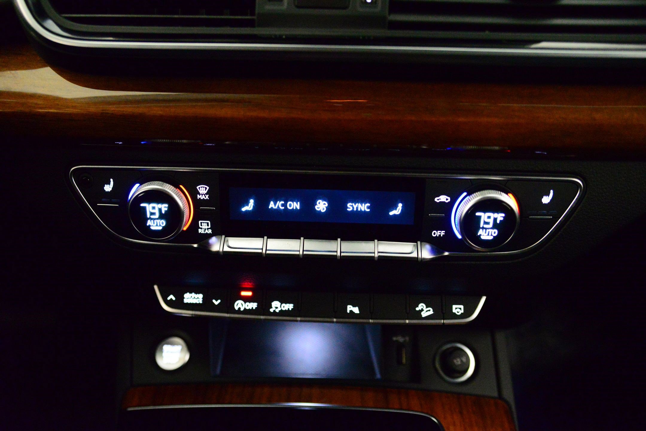 Certified 2023 Audi Q5 2.0T Premium w/ Convenience Package image 12