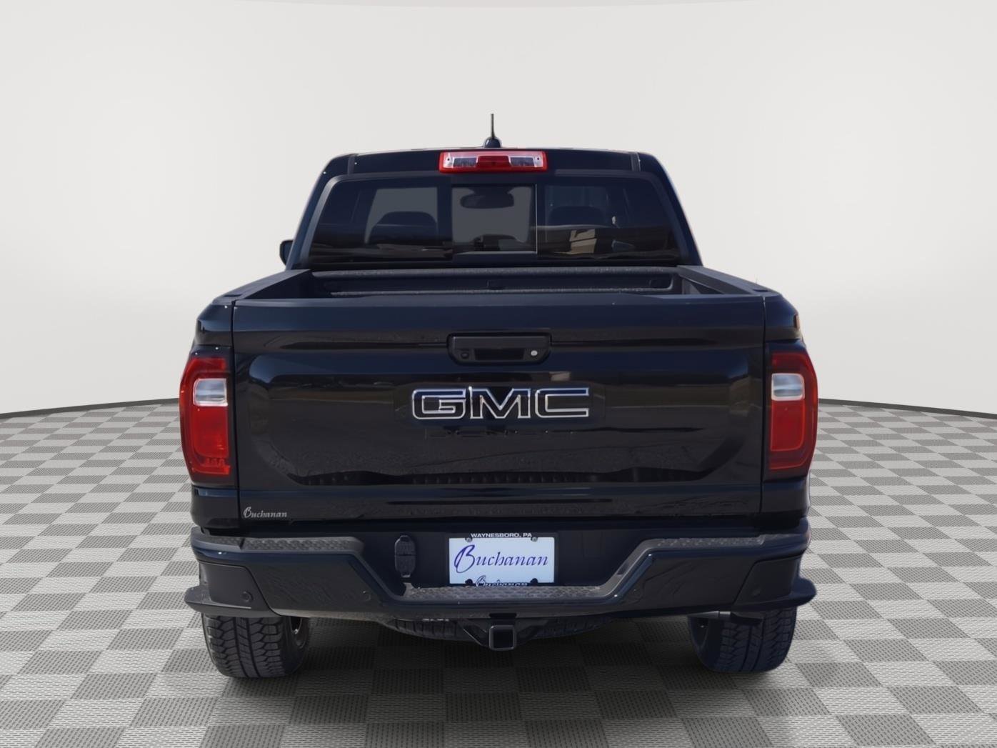 New 2026 GMC Canyon Denali w/ LPO, Denali Black Edition image 4