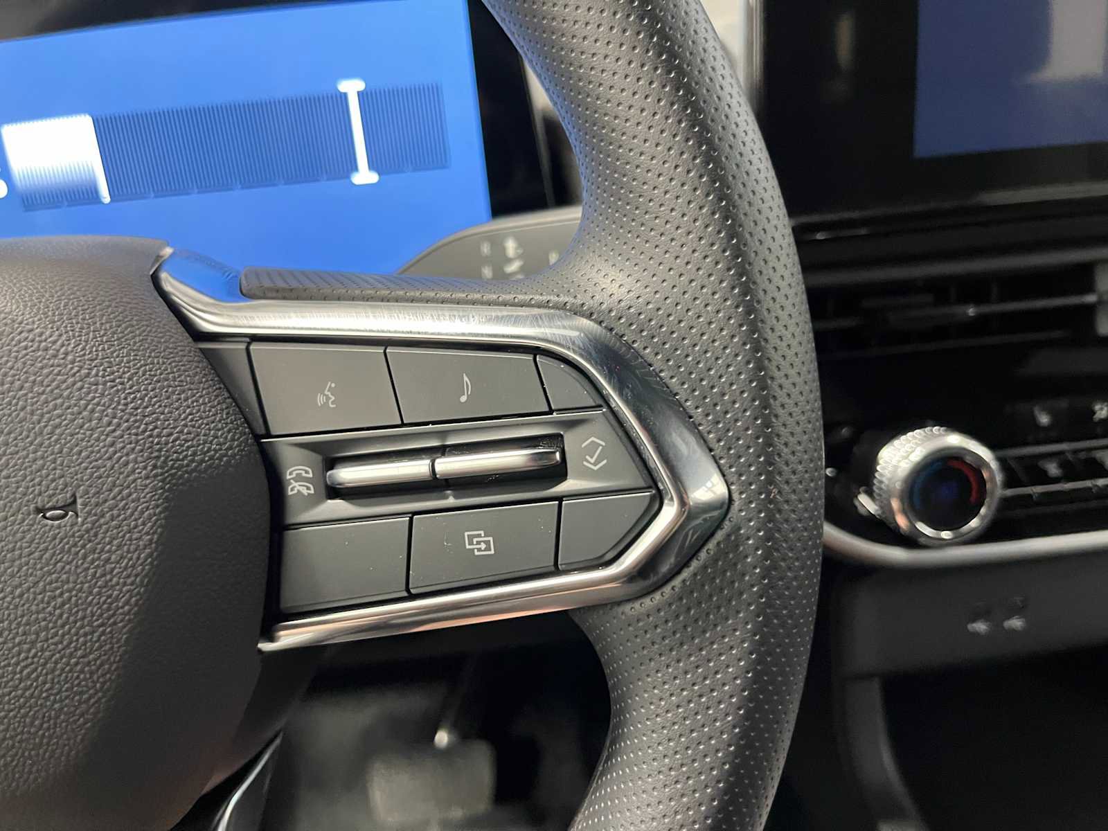 New 2025 Honda Prologue EX image 19