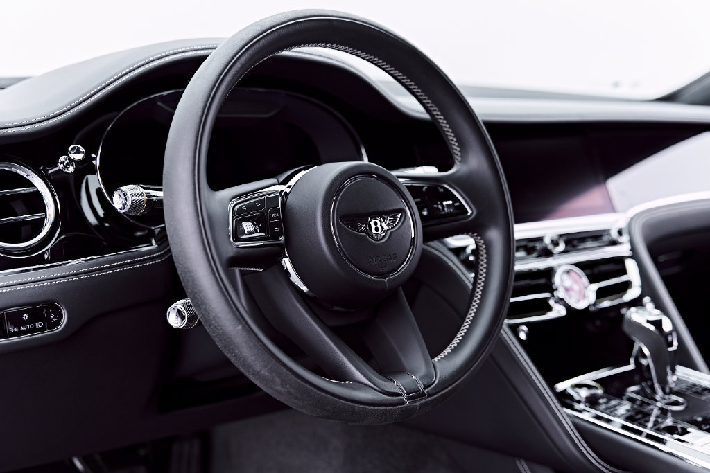 Used 2023 Bentley Flying Spur S V8 AWD/4WD image 43