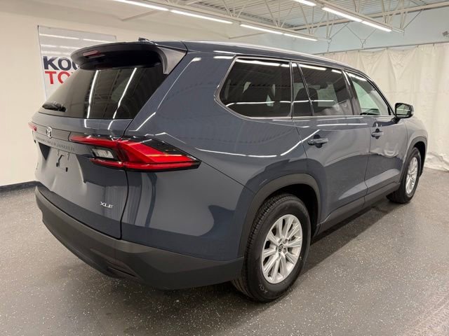 Certified 2024 Toyota Grand Highlander AWD image 2