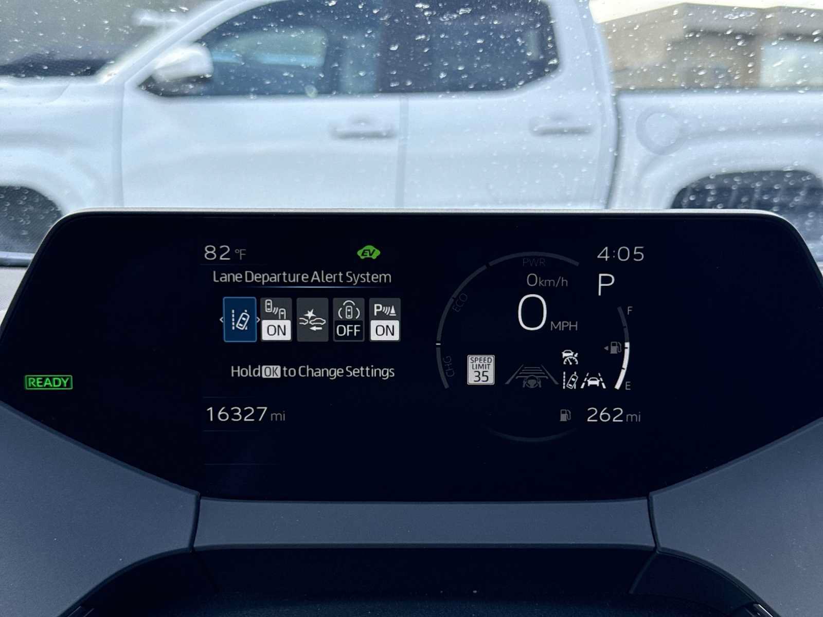Used 2024 Toyota Prius LE FWD image 16