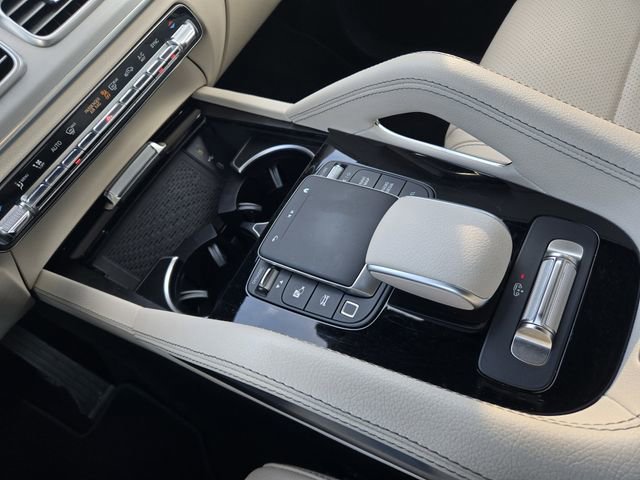 Used 2025 Mercedes-Benz GLS 450 4MATIC image 22