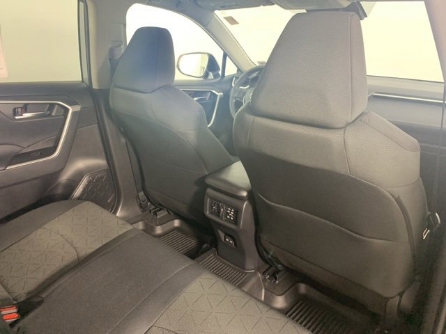 Used 2023 Toyota RAV4 XLE image 27
