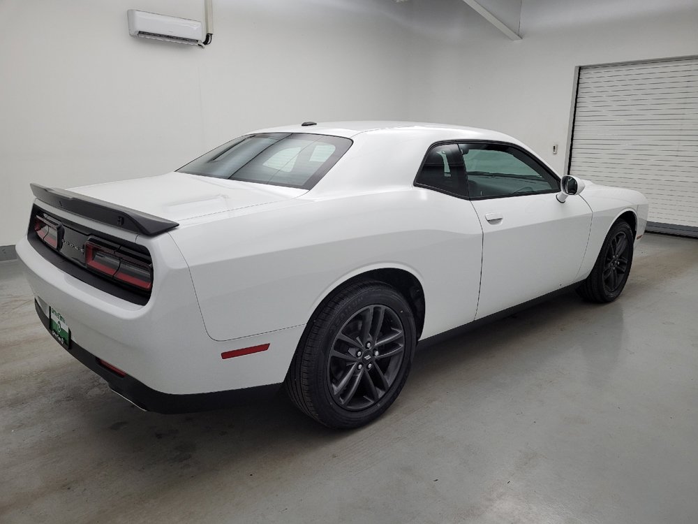 Used 2019 Dodge Challenger SXT w/ Blacktop Package AWD/4WD image 10