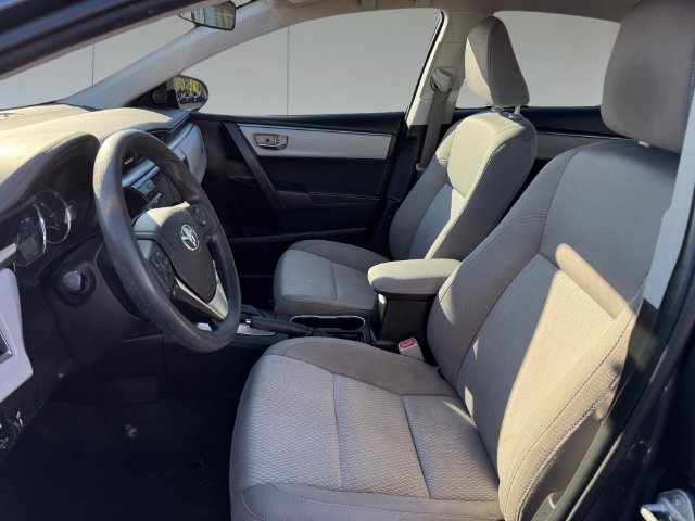 Used 2016 Toyota Corolla LE FWD image 10