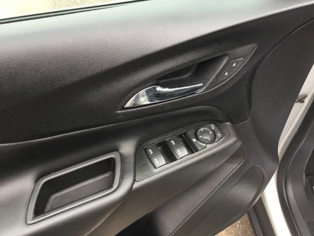 Used 2020 Chevrolet Equinox LT image 14
