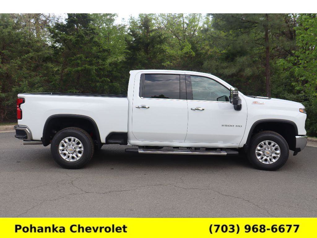 New 2026 Chevrolet Silverado 2500 LTZ w/ LTZ Premium Package AWD/4WD image 9